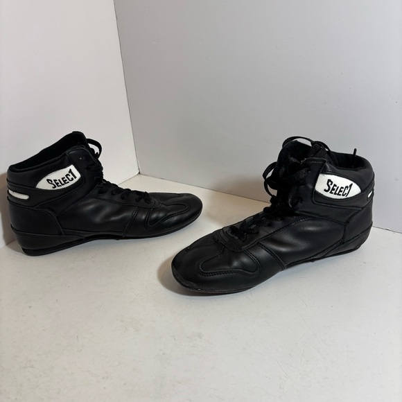 Select women’s black boxing wrestling boots shoes in size 7.5 - Picture 2 of 15